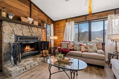 Cabin  Waynesville