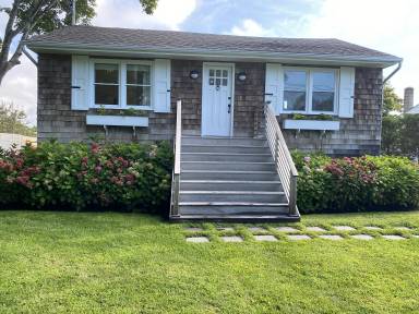 House East Quogue