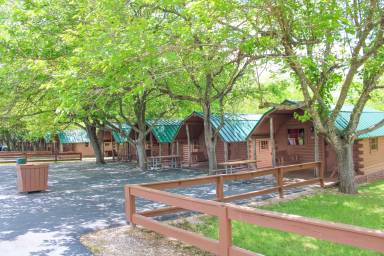Cabin  Canyon Lake