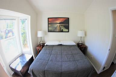 Cabin  Fort Klamath
