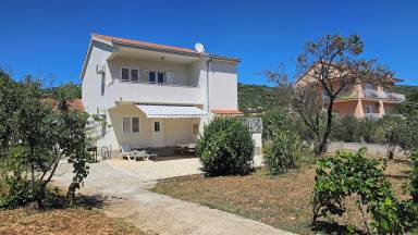 House  Vrsine
