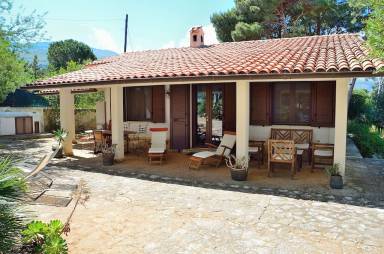 House  Scopello