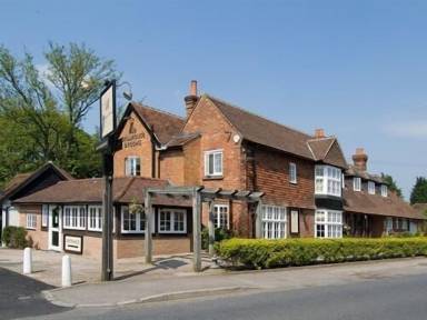 Accommodation Shere