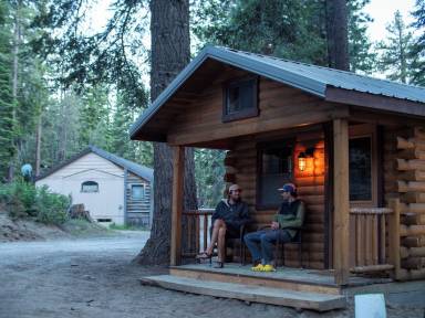 Lodge Lakeshore