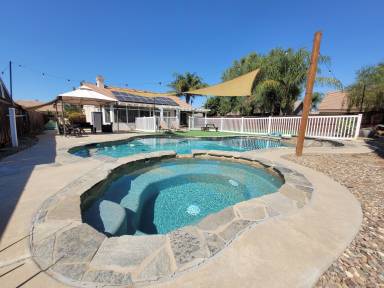 House Menifee