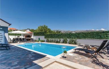 Appartement Podstrana