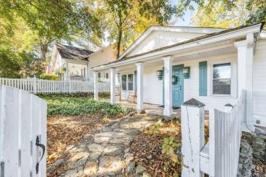 Cottage  Buford