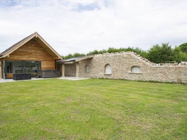 Cottage Burtle
