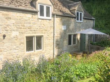 Cottage Bussage