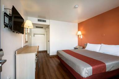 Motel  Wendover