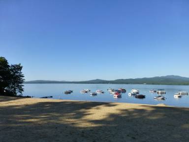 House Ossipee Lake Shores