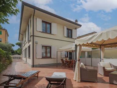 Casa Marina di Pietrasanta