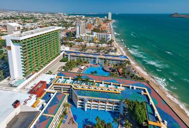 Complejo turístico Marina Mazatlán
