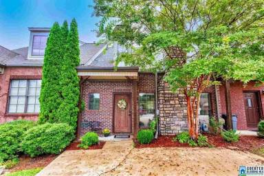 House  Pelham