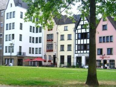 Appartement met hotelvoorzieningen  Bergisch Gladbach