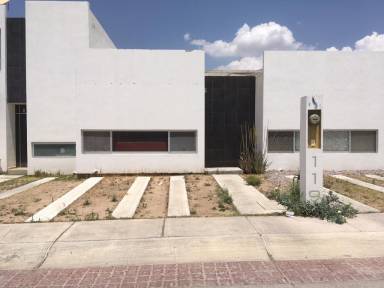 House  Valle de Aguascalientes
