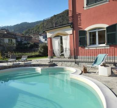 Villa Riccò del Golfo