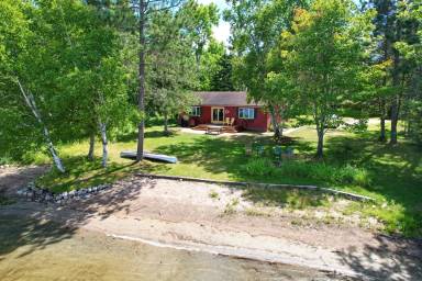 Cabin  Ely