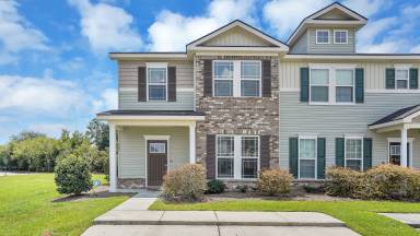 House  Pooler