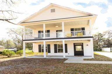 House  Pooler