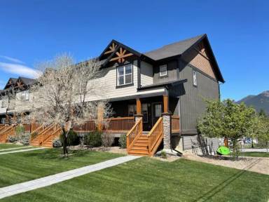House Invermere